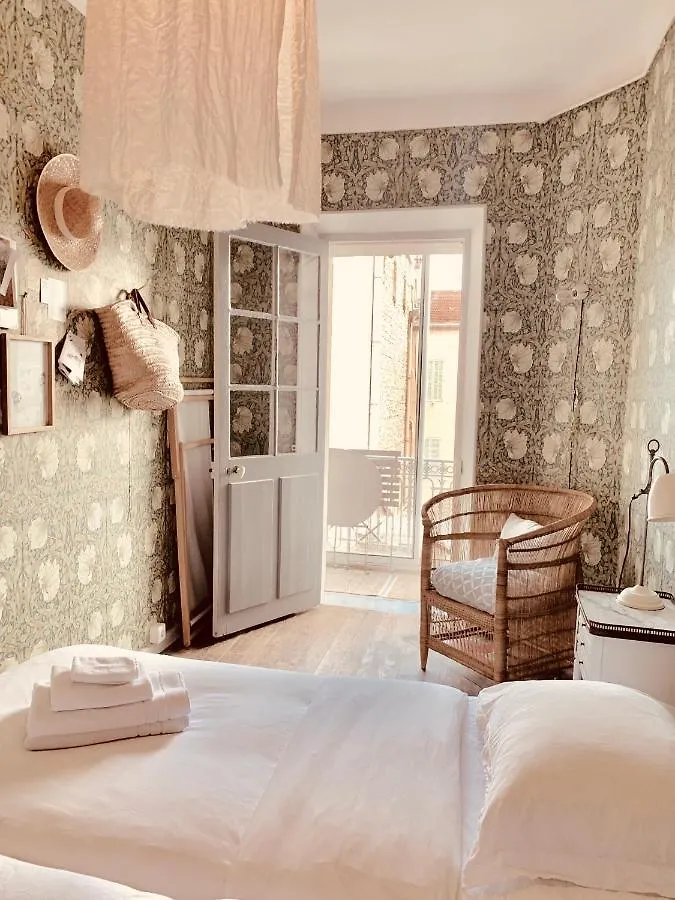Classic Appartement Cannes Apartment